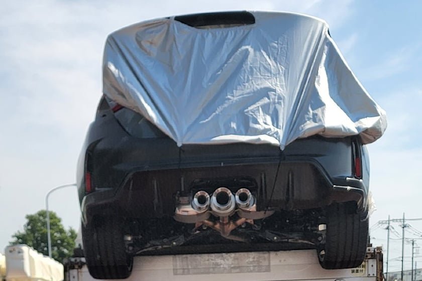 Honda Civic Type R Spied Almost Completely Naked JK Wrangler