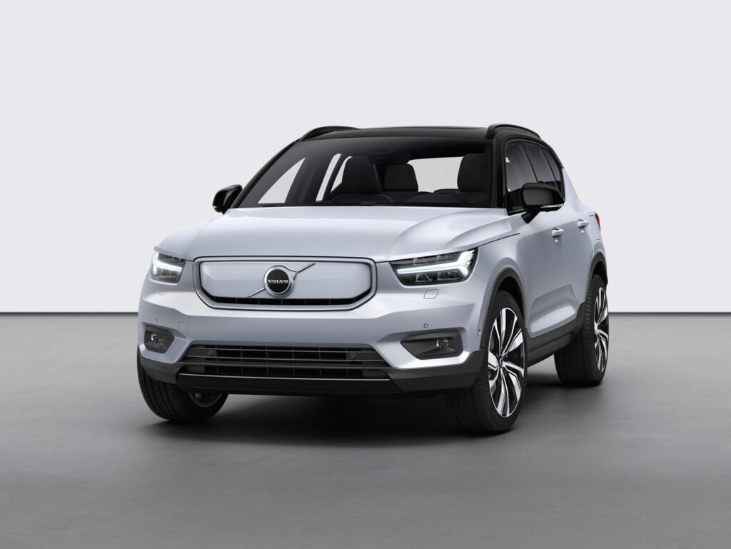 xc40-recharge-first-volvo-to-get-over-the-air-updates