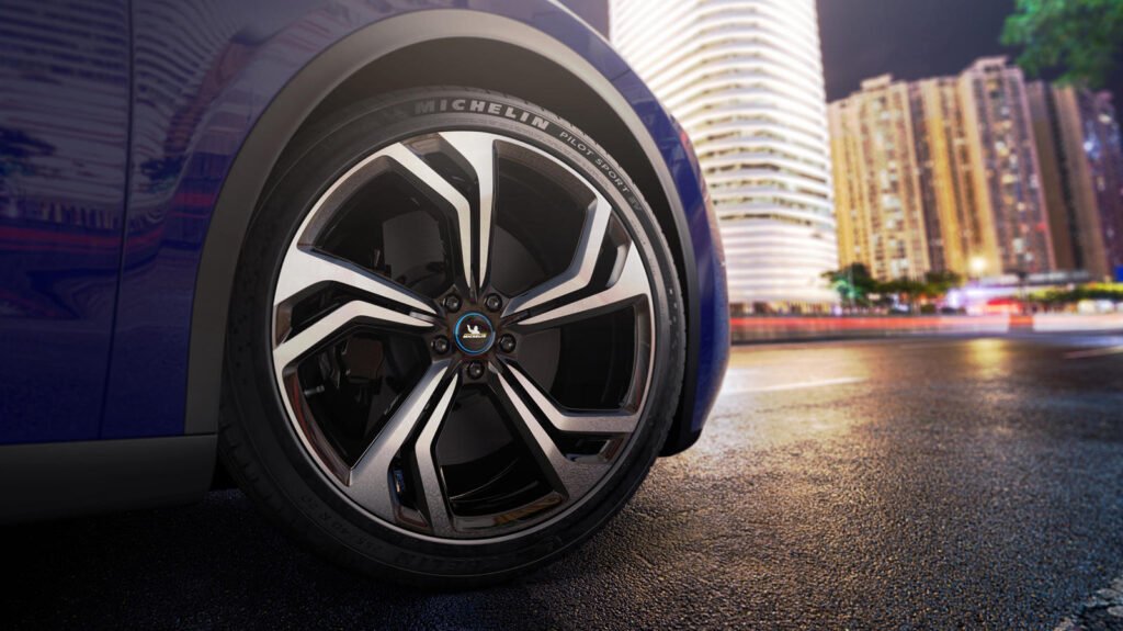 michelin-reveals-new-tires-for-sporty-evs