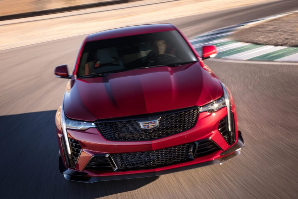 2022-cadillac-ct4-v-blackwing-first-look-review:-no-compromises