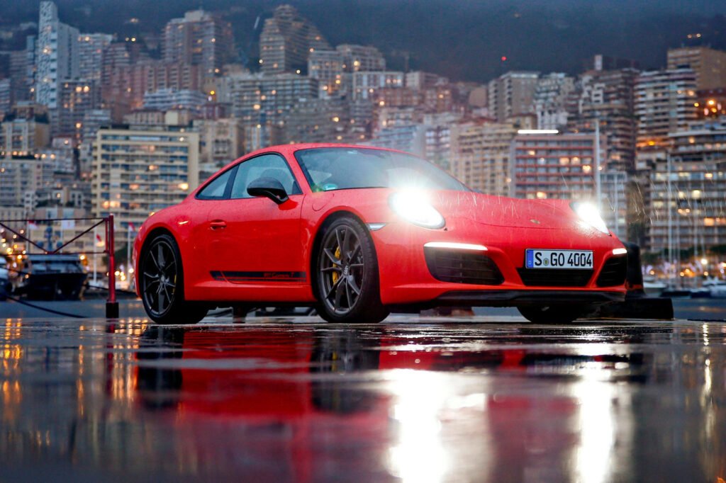 porsche-has-stopped-sales-of-certain-models-due-to-emissions-bug