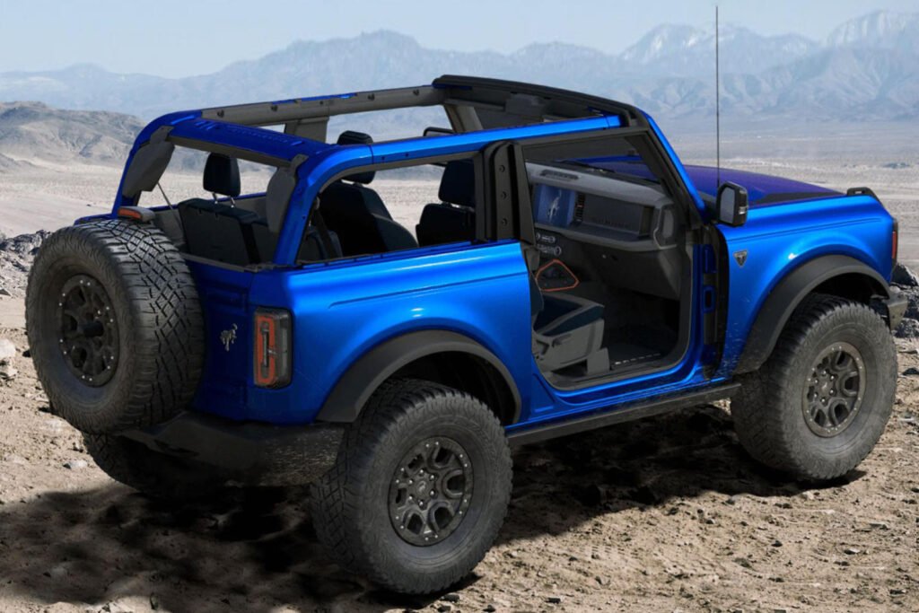 first-2021-ford-bronco-and-mustang-mach-e-head-to-auction
