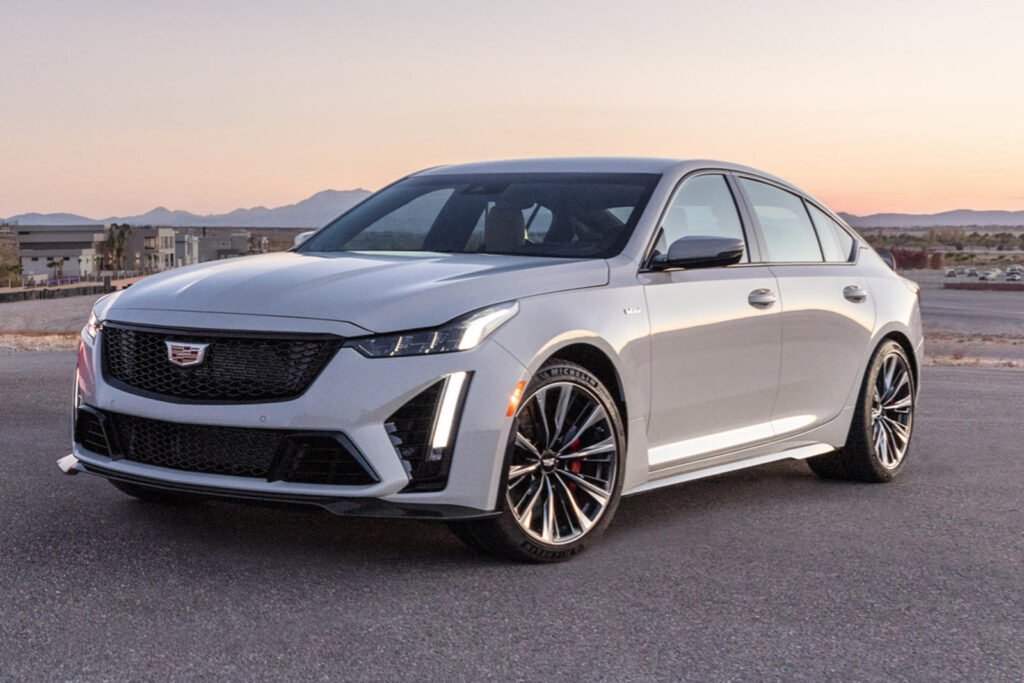 the-cadillac-ct5-v-blackwing-offers-the-best-of-the-bmw-m3-and-m5