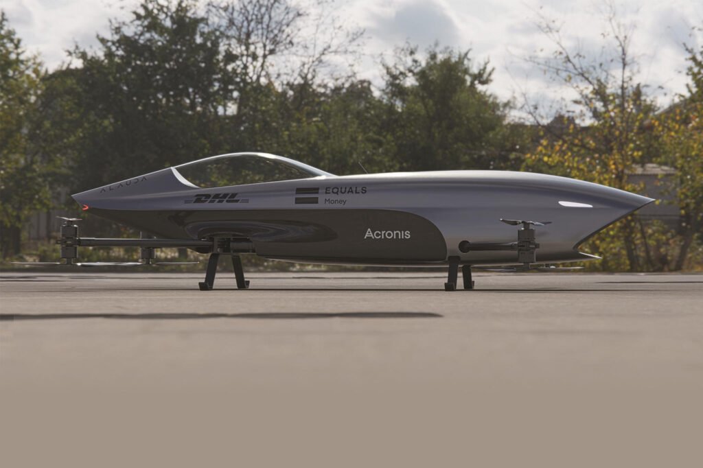 this-is-the-world’s-first-electric-flying-racing-car