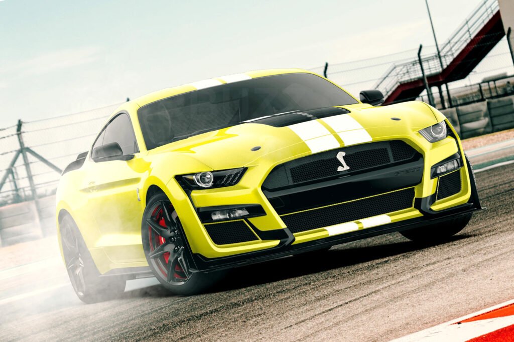 2021-ford-mustang-shelby-gt500-arrives-with-new-colors