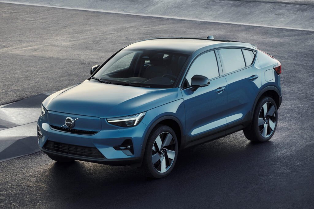 2022-volvo-c40-recharge-first-look-review:-a-new-ev-segment-is-born