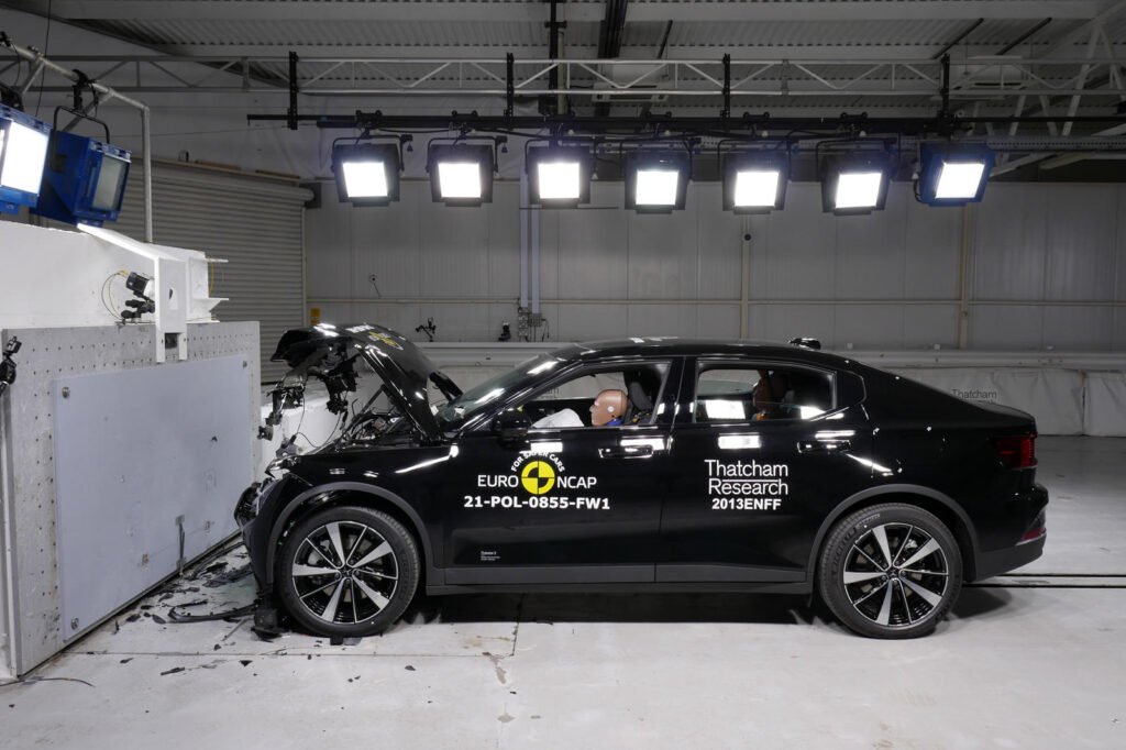 the-polestar-2-bosses-crash-tests-in-europe