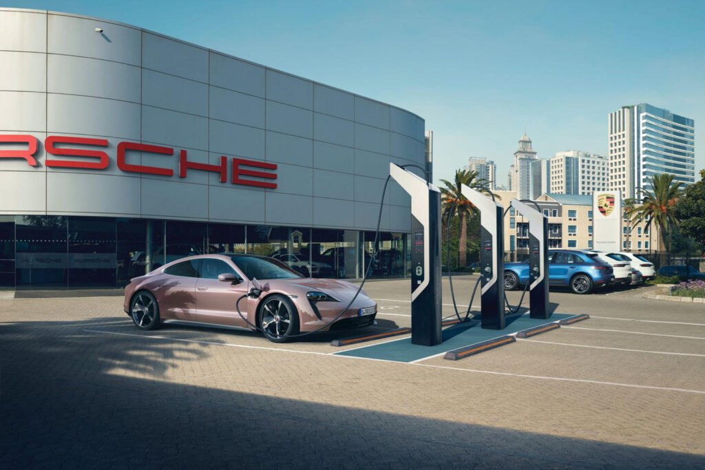 brutal-winter-storm-proved-america-isn’t-ready-for-evs