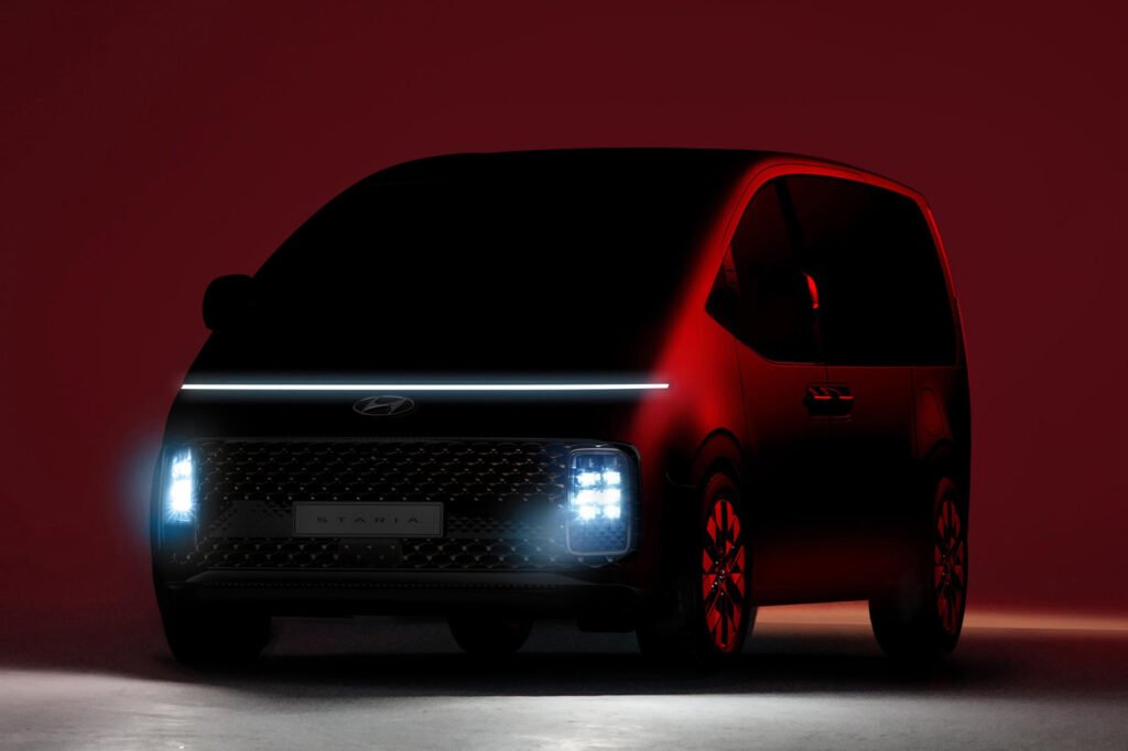 hyundai-teases-new-staria-minivan-of-the-future