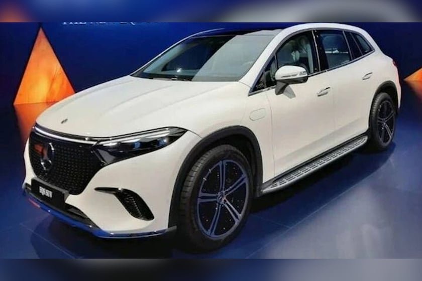leaked:-this-is-the-mercedes-eqs-suv-before-you’re-supposed-to-see-it