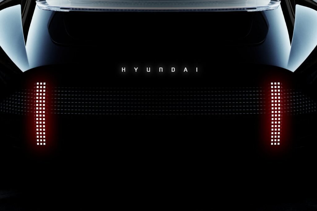 sleek-hyundai-ioniq-6-ready-for-its-big-debut