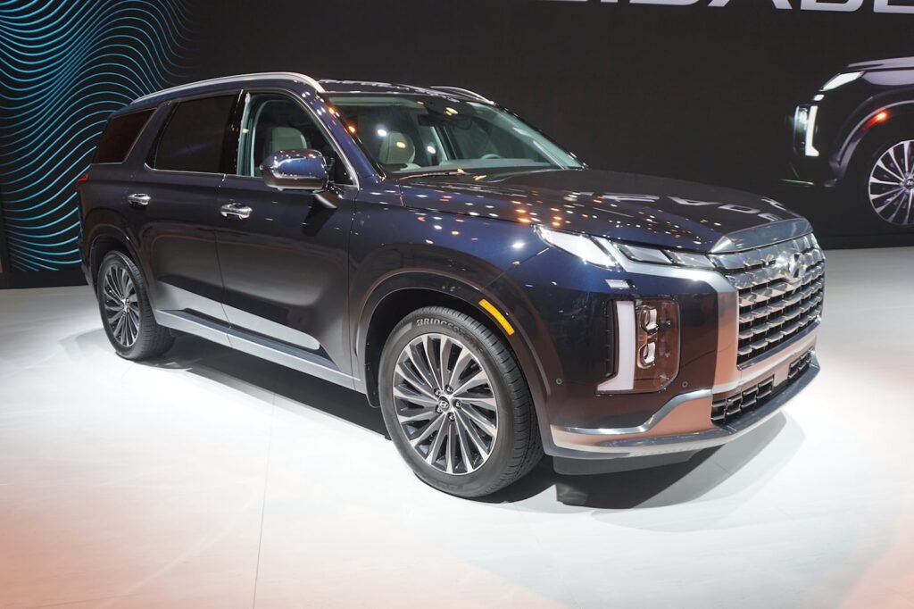 2023-hyundai-palisade-revealed-with-rugged-xrt-trim