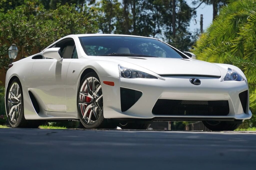 this-lexus-lfa-could-hit-the-$1-million-mark