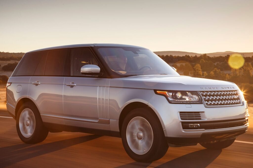 new-range-rover-seatbelt-recall-is-highly-concerning