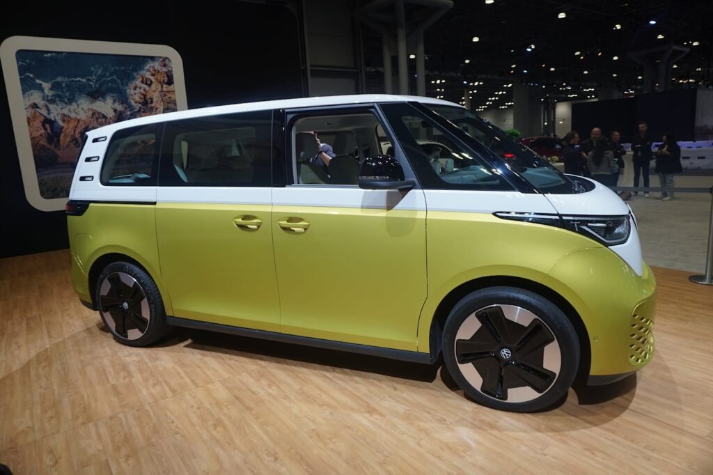 longer-volkswagen-id.buzz-confirmed-for-usa