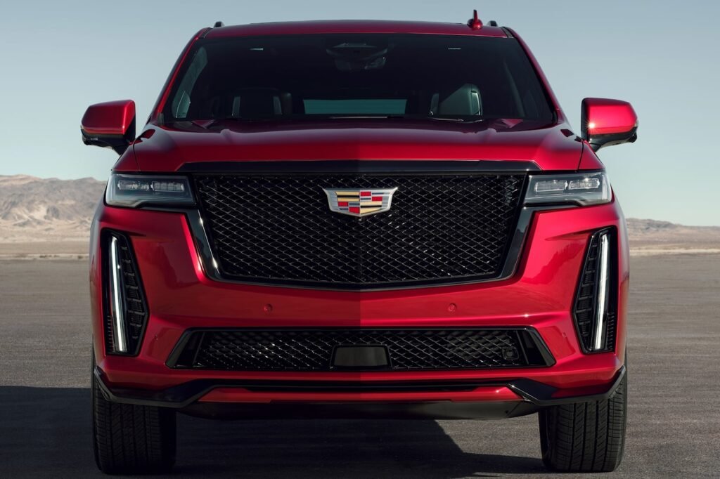 2024-cadillac-escalade-sport-will-have-high-performance-v