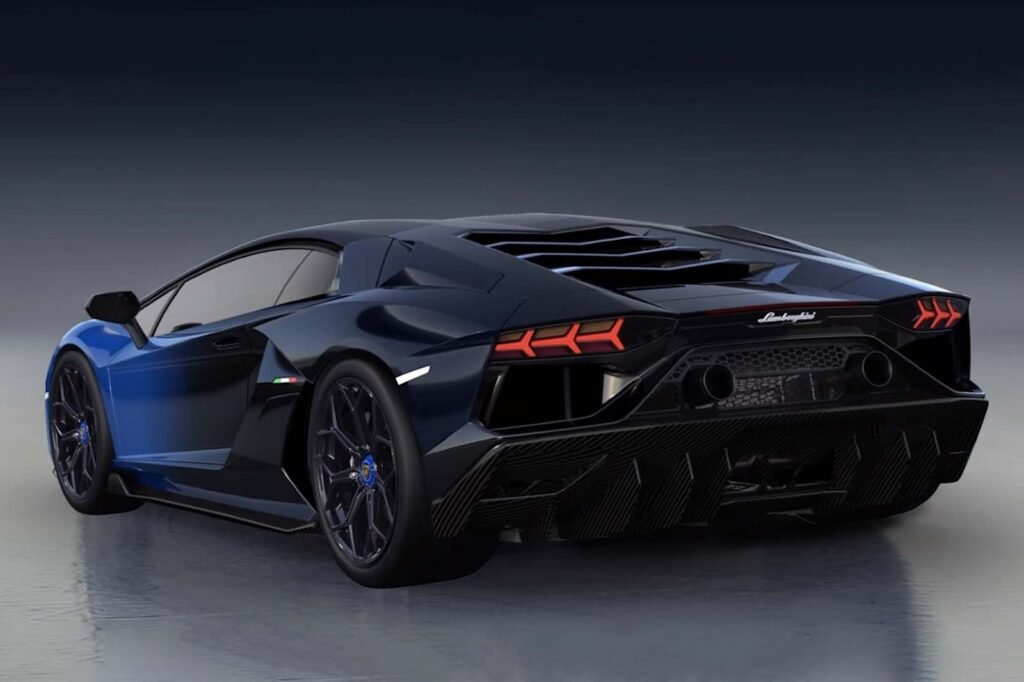 the-last-ever-lamborghini-aventador-sold-for-big-bucks