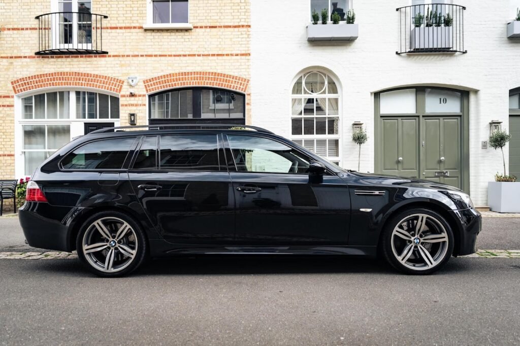 this-bmw-m5-wagon-has-a-six-speed-manual-and-v10-power