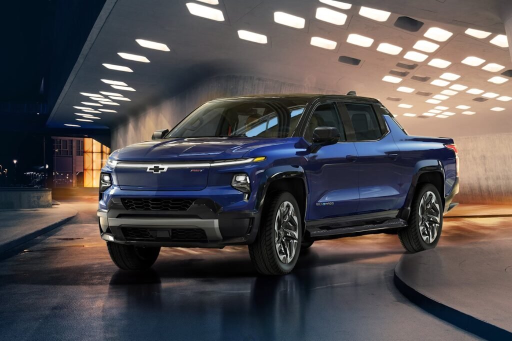 demand-for-the-chevrolet-silverado-ev-is-sky-high