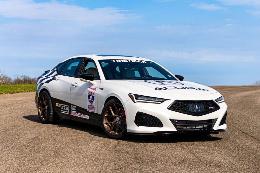 the-acura-tlx-type-s-is-ready-to-race