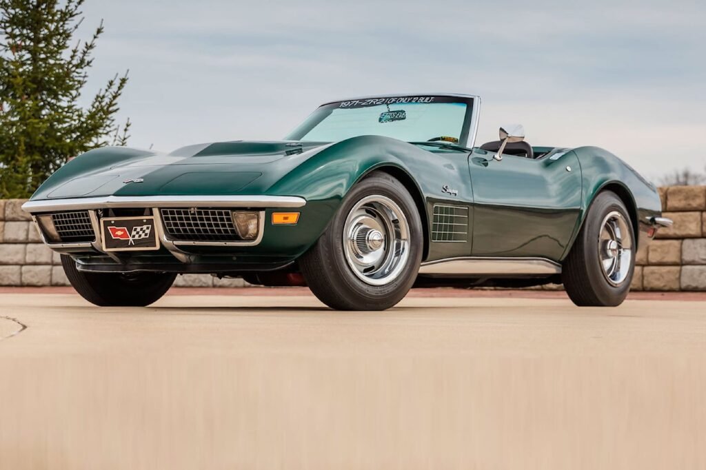 one-of-two-chevy-corvette-zr2-convertibles-will-sell-for-serious-cash
