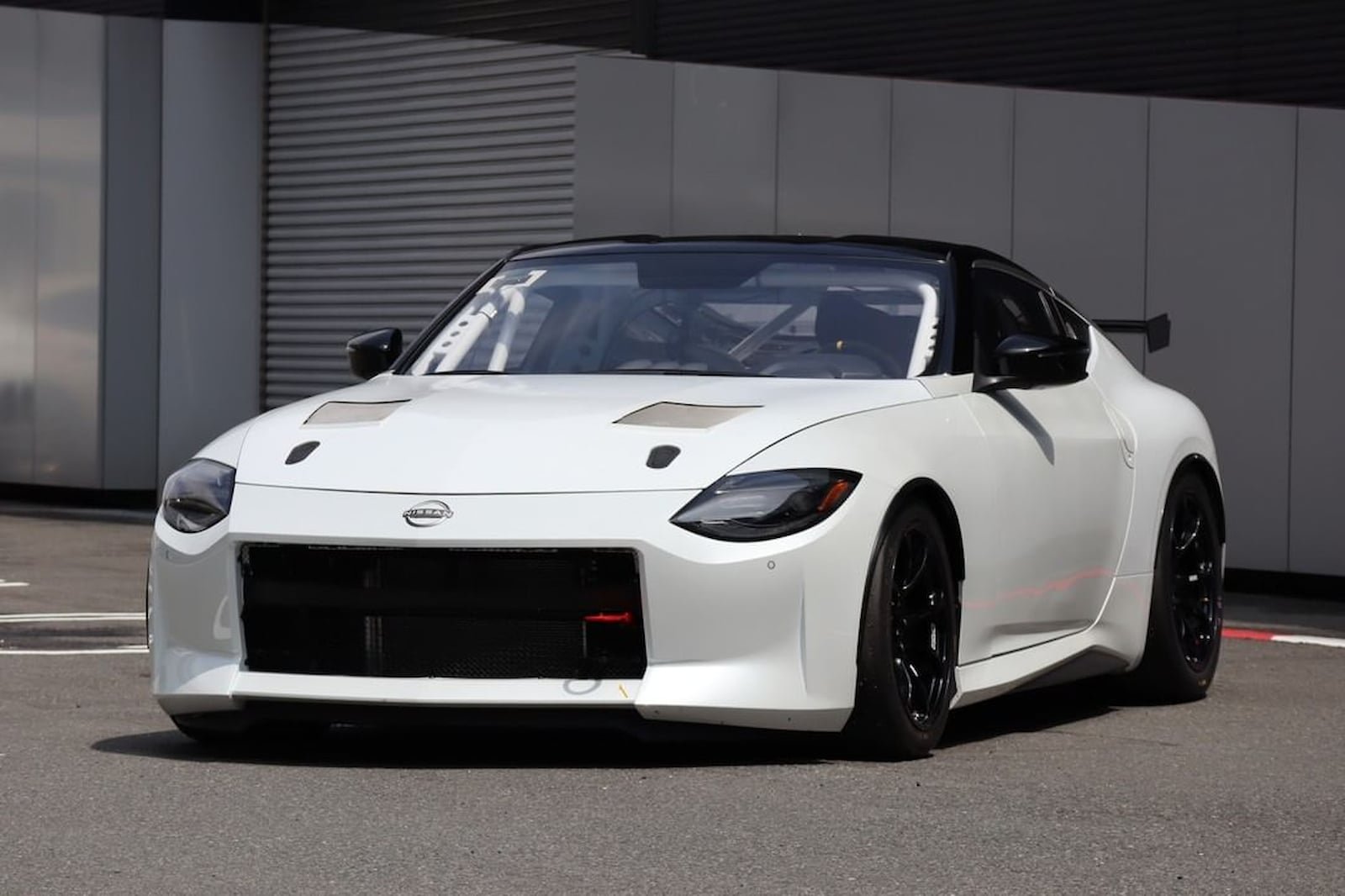 the-new-nissan-z-is-going-racing-at-fuji