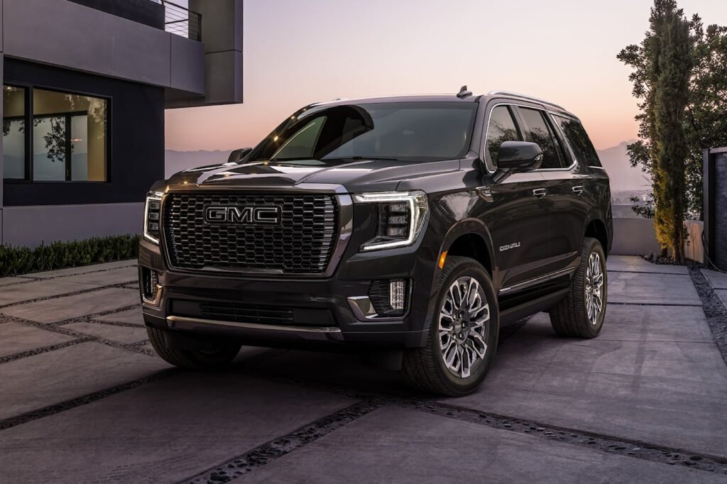 the-gmc-yukon-denali-ultimate-is-the-most-luxurious-yukon-ever