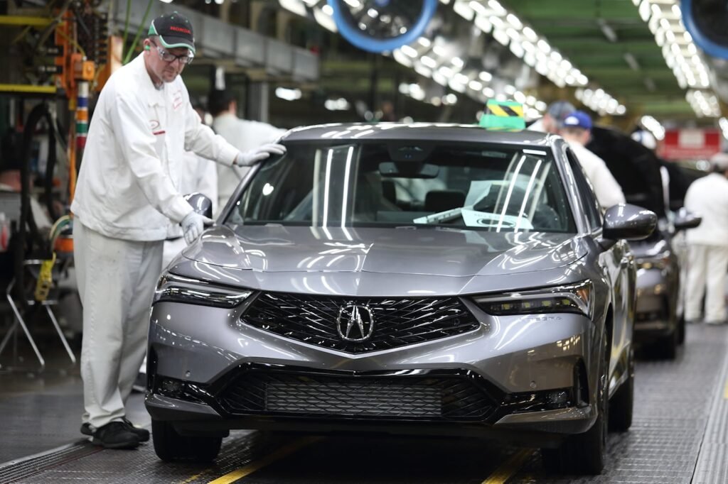 official:-acura-integra-production-begins!