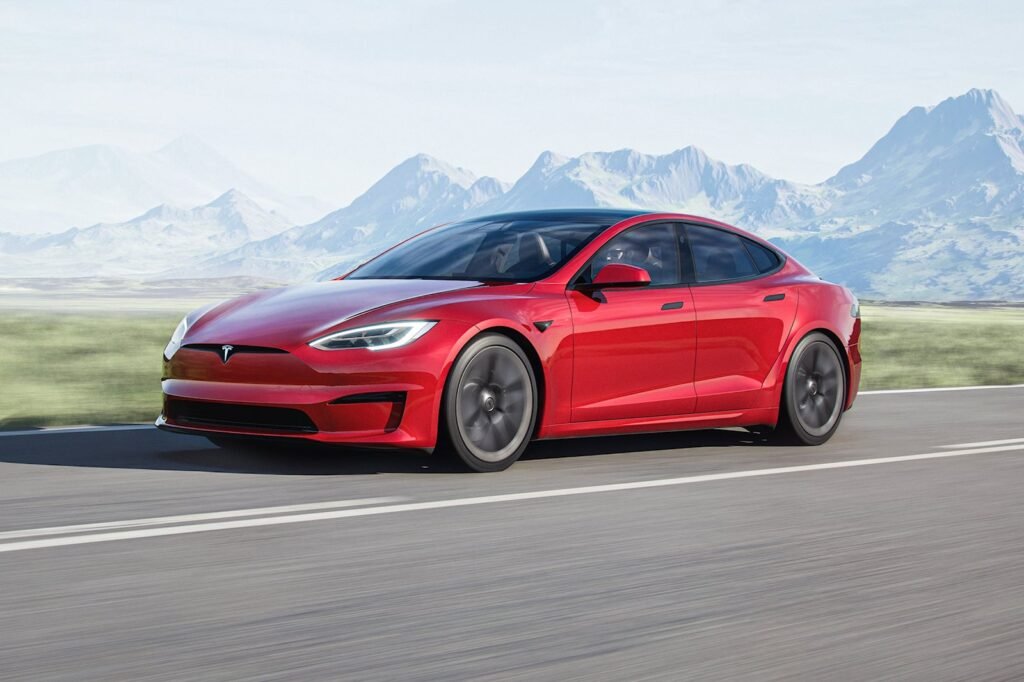 here’s-proof-that-tesla-autopilot-truly-works