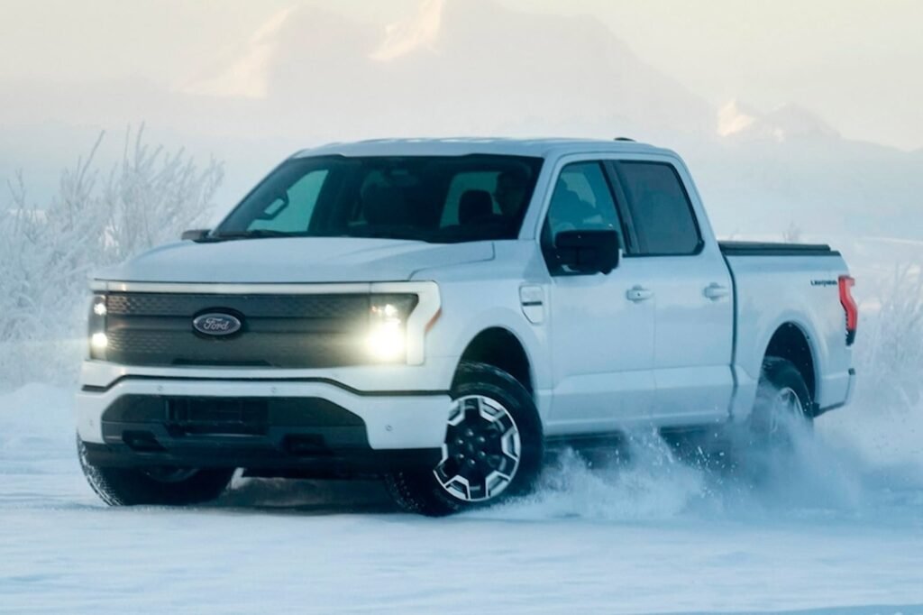 ford’s-latest-move-spells-the-end-for-dealerships-as-we-know-them