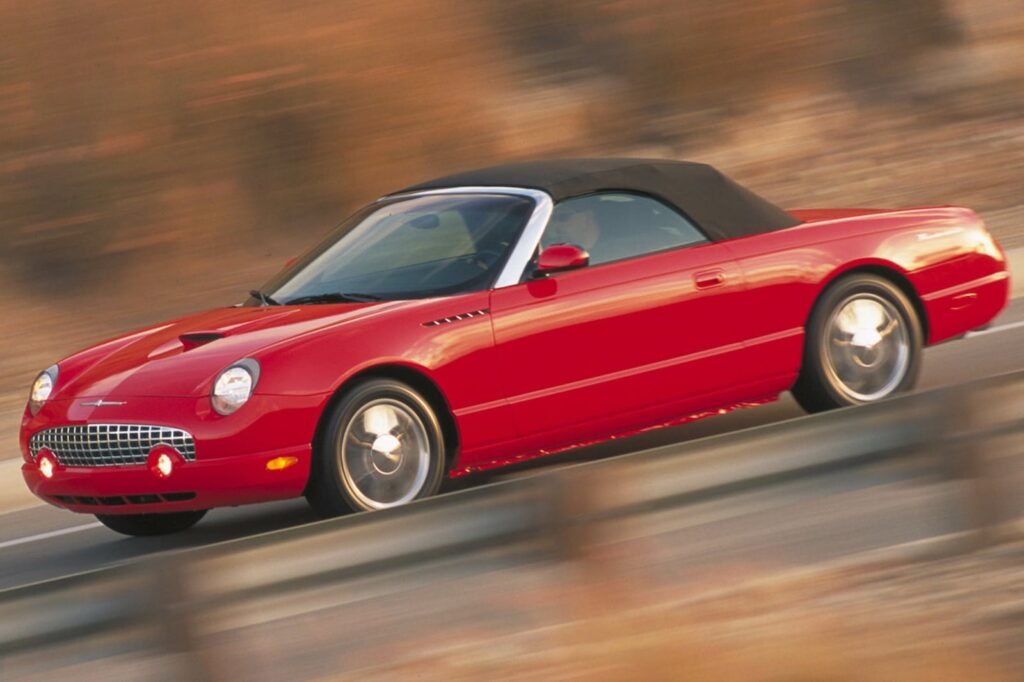 the-ford-thunderbird-may-return-as-a-corvette-fighting-sportscar