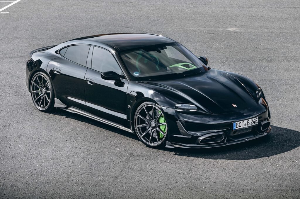 brabus-gives-porsche-taycan-turbo-s-a-magnificent-makeover