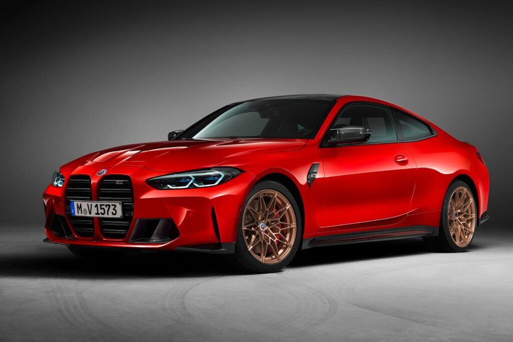 meet-the-bmw-m3-and-m4-edition-50-jahre-bmw-m:-celebrating-50-years-of-awesome
