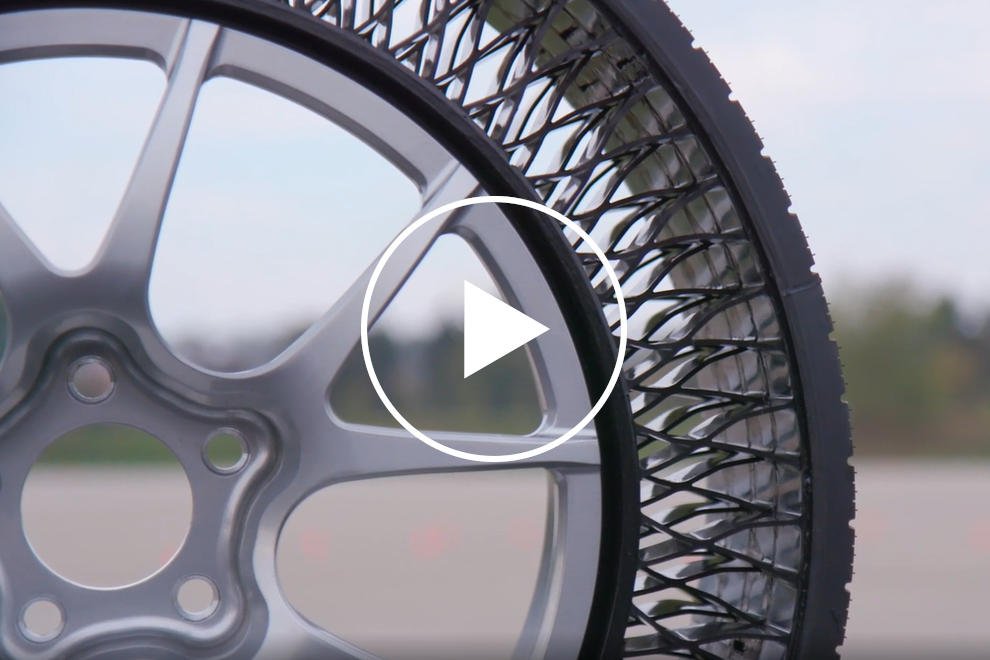 goodyear-shows-off-new-airless-tires