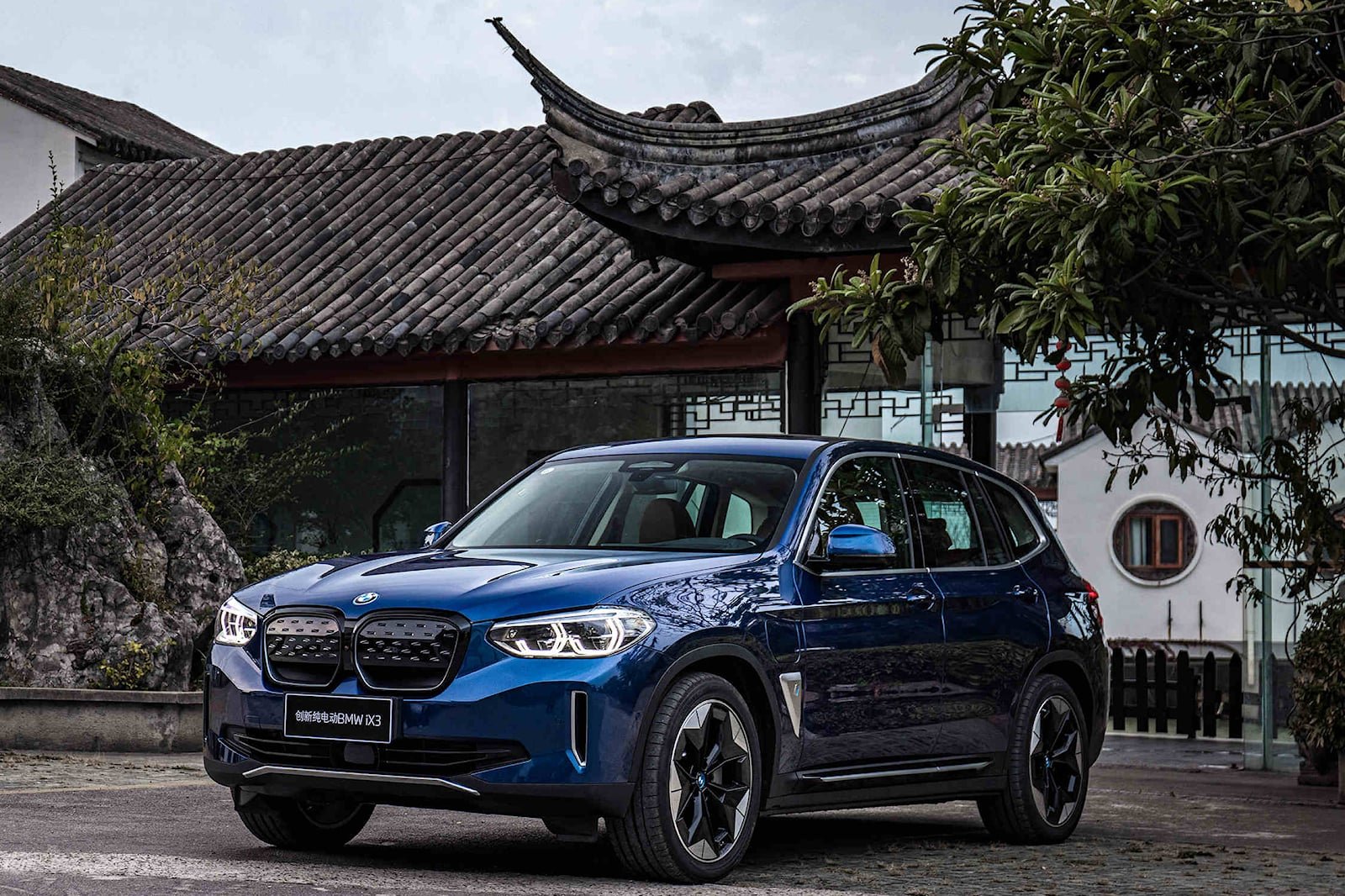 bmw-has-genius-plan-to-get-rid-of-its-ev-batteries