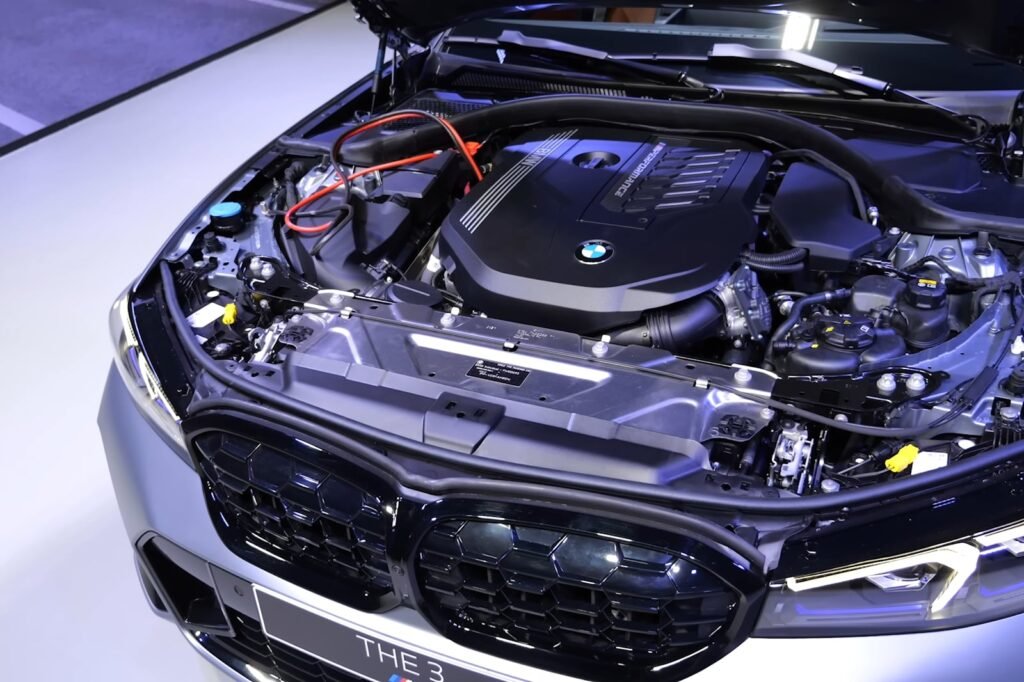 america’s-bmw-3-series-is-more-powerful-than-germany’s