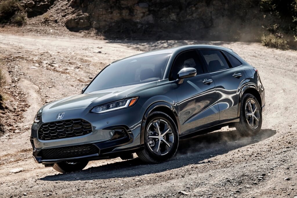 2023-honda-hr-v-revealed-with-more-power-and-sporty-styling