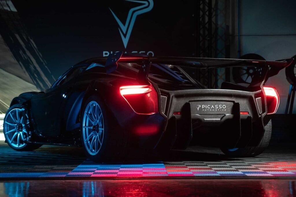 this-650-hp-lightweight-supercar-looks-like-the-real-deal