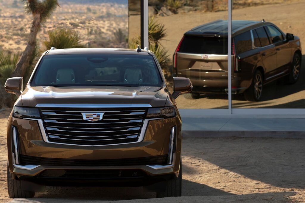 here’s-when-the-2023-cadillac-escalade-will-enter-production