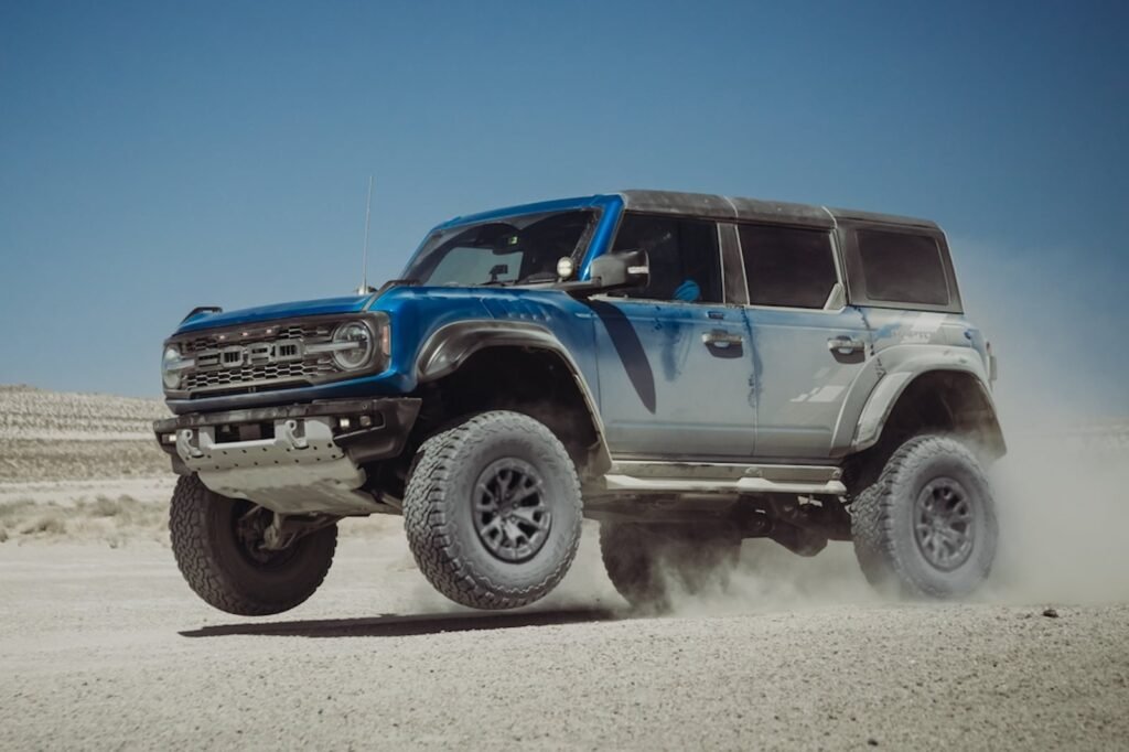 we-found-some-cool-easter-eggs-on-the-ford-bronco-raptor