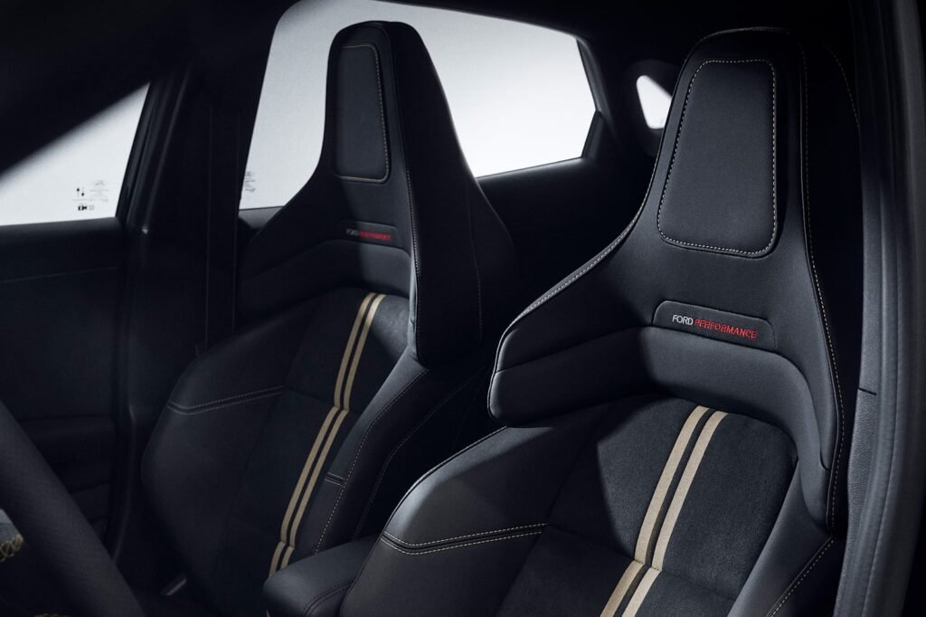ford-just-revealed-incredibly-sporty-new-seats
