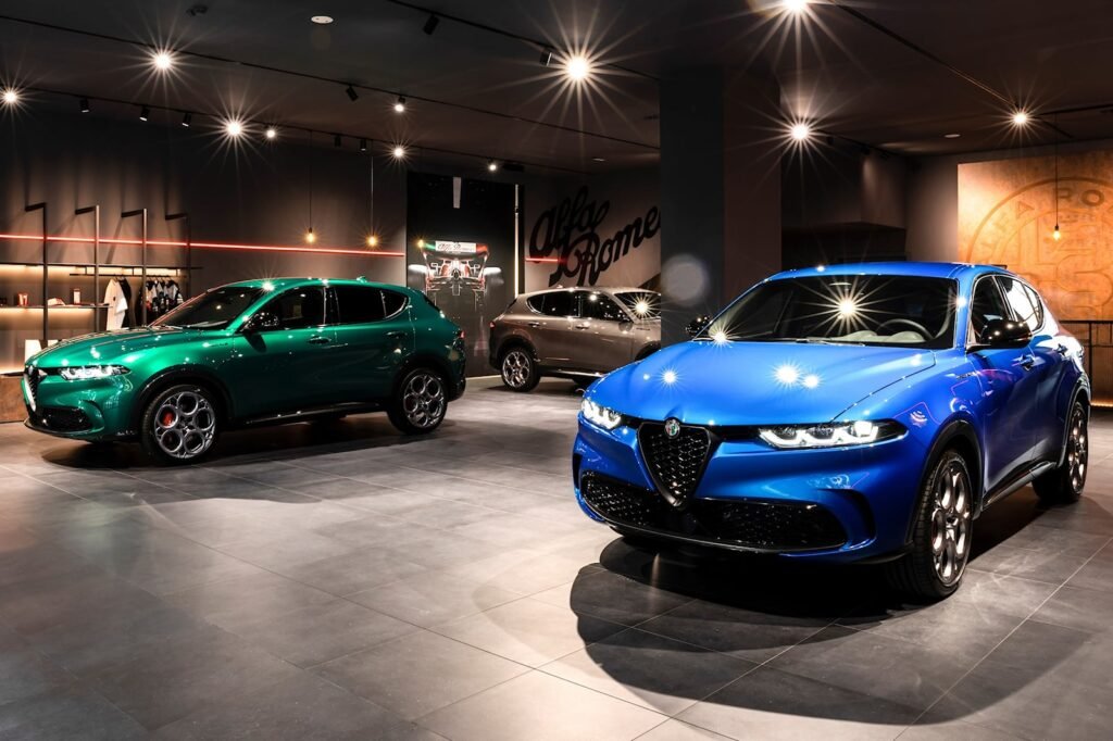 alfa-romeo-launches-new-brand-identity-in-milan