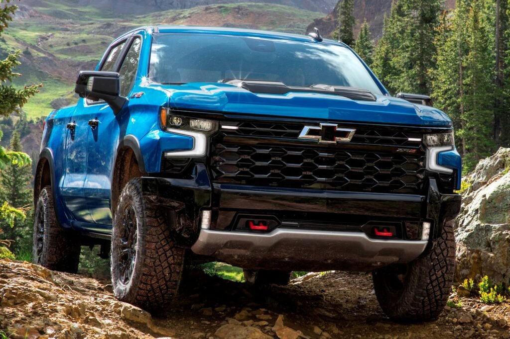 gm-needs-you-to-buy-gas-guzzling-trucks-so-it-can-build-evs