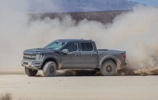 listen-to-the-v8-powered-ford-f-150-raptor-r-scream!