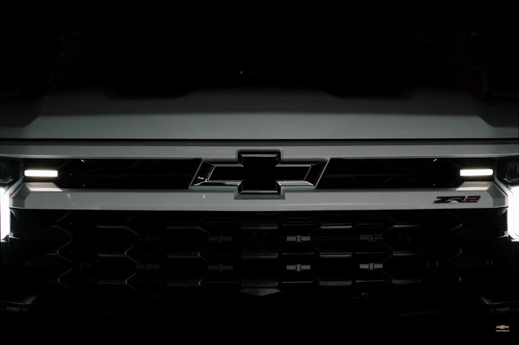 chevy-teases-the-most-extreme-silverado-ever-built