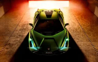 don’t-worry,-big,-loud-lamborghini-isn’t-going-electric-quietly