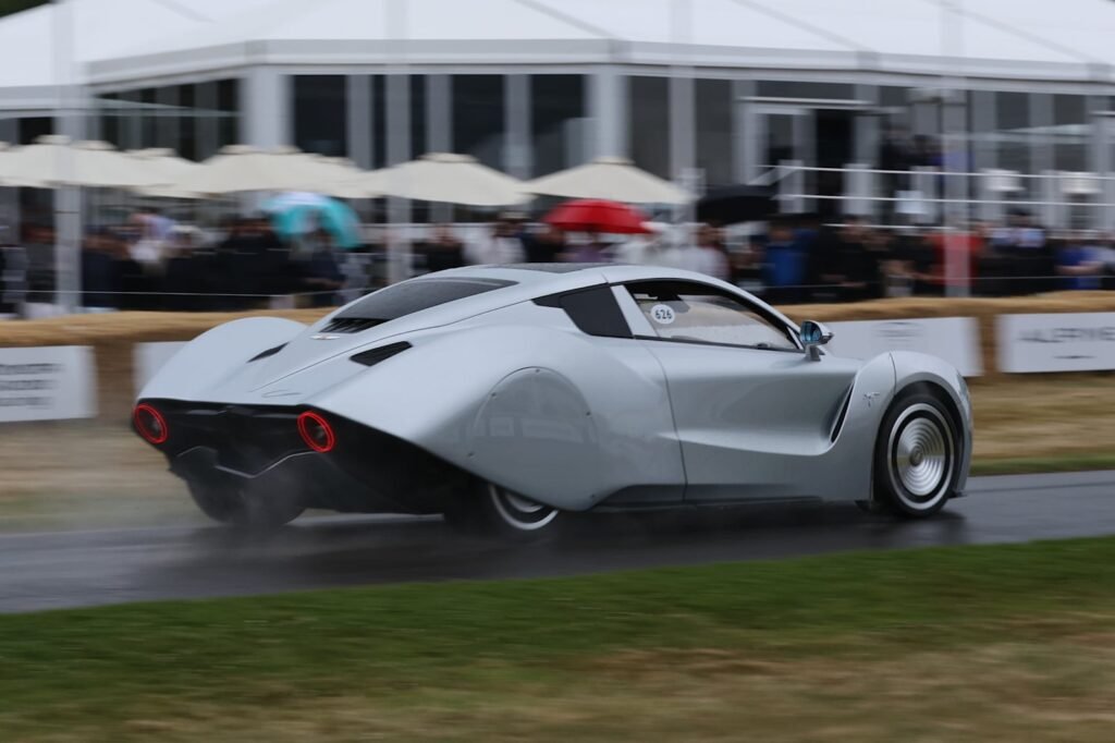 hispano-suiza-carmen-is-the-weirdest-supercar-at-goodwood