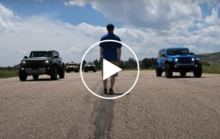 drag-race:-jeep-wrangler-392-vs.-ford-bronco-raptor
