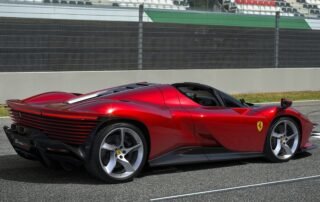 supercar-makers-get-more-time-to-reduce-co2-emissions