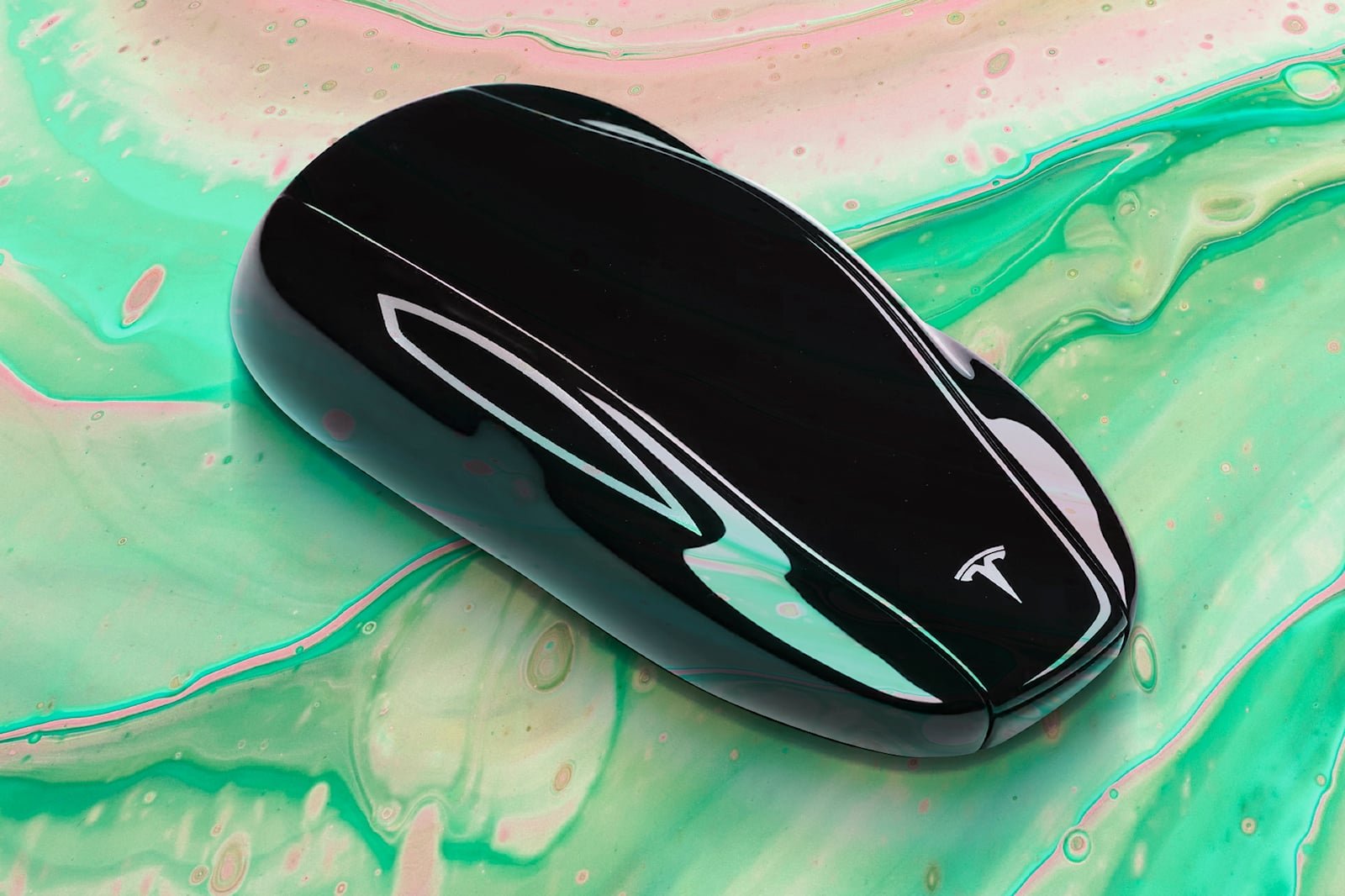 tesla-selling-cars-without-key-fobs-from-july